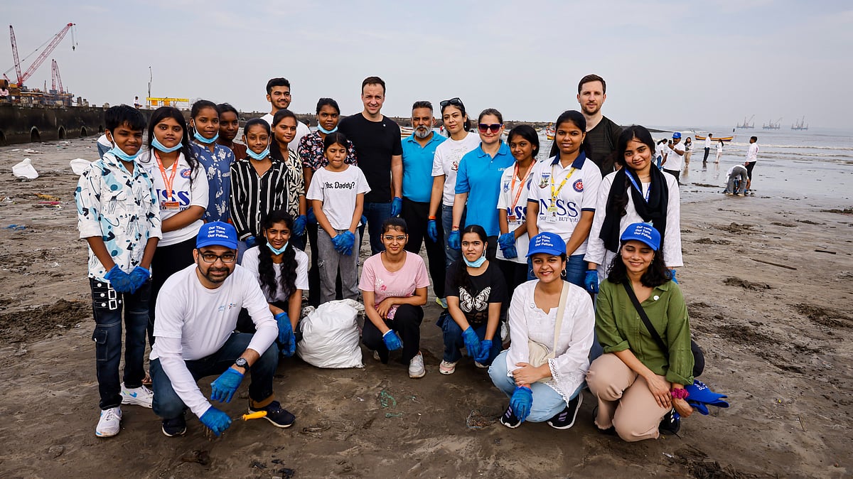 400 Volunteers Remove 2,000 Kg Of Plastic In Juhu Beach Cleanup Ahead Of Mumbai Climate Week