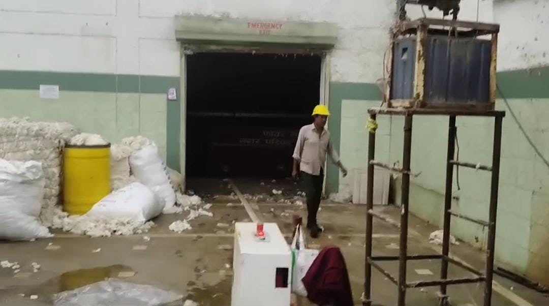 MP News: Massive Fire Destroys Goods Worth Crores At Cotton Factory In Khargone; No Casualties Reported |