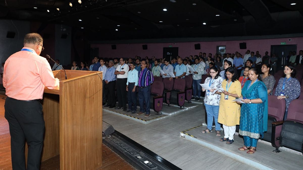 IIT Bombay Marks Vigilance Awareness Week With Integrity Pledge And Essay Competition 