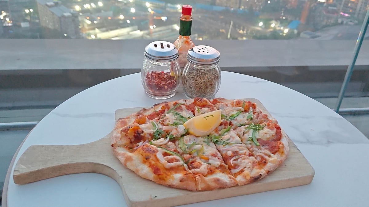 Bombay Beachside Cheese Pav Bhaji