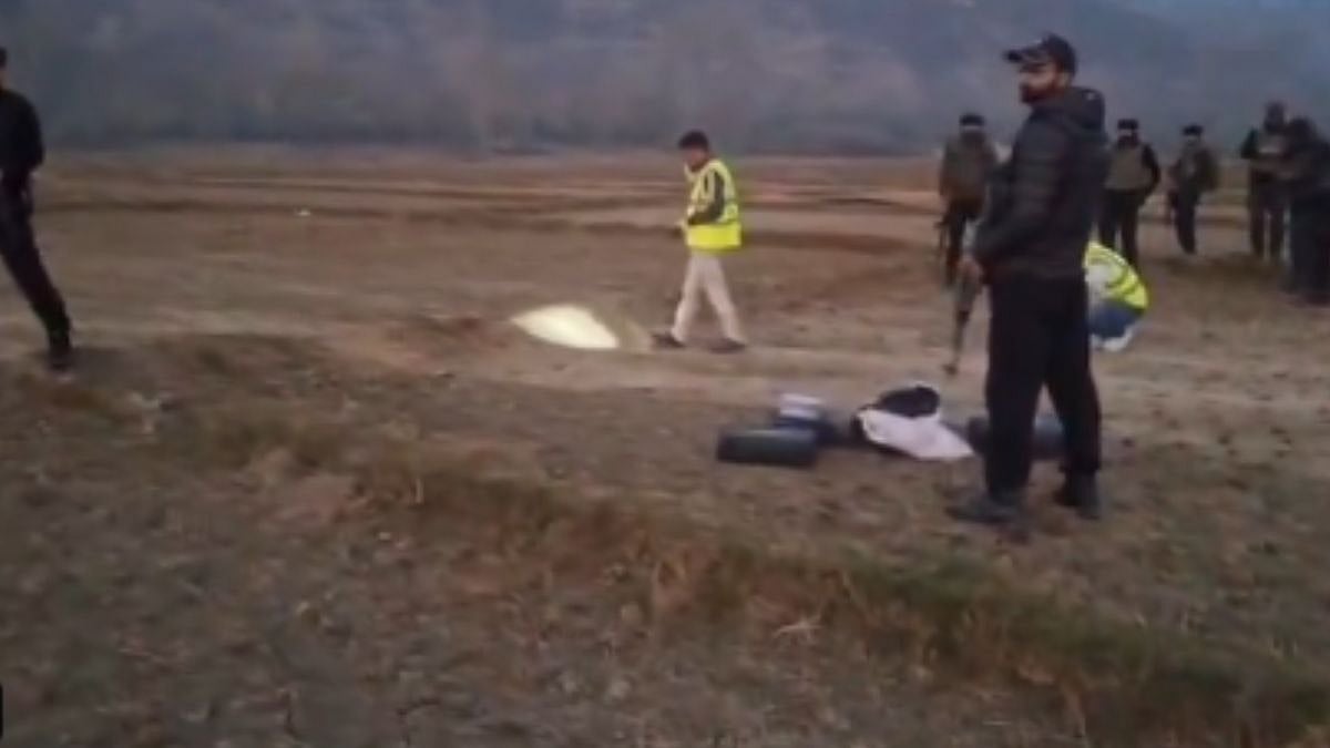 Blast In J&K's Kupwara, 4 Boys Injured While Playing Cricket - VIDEO