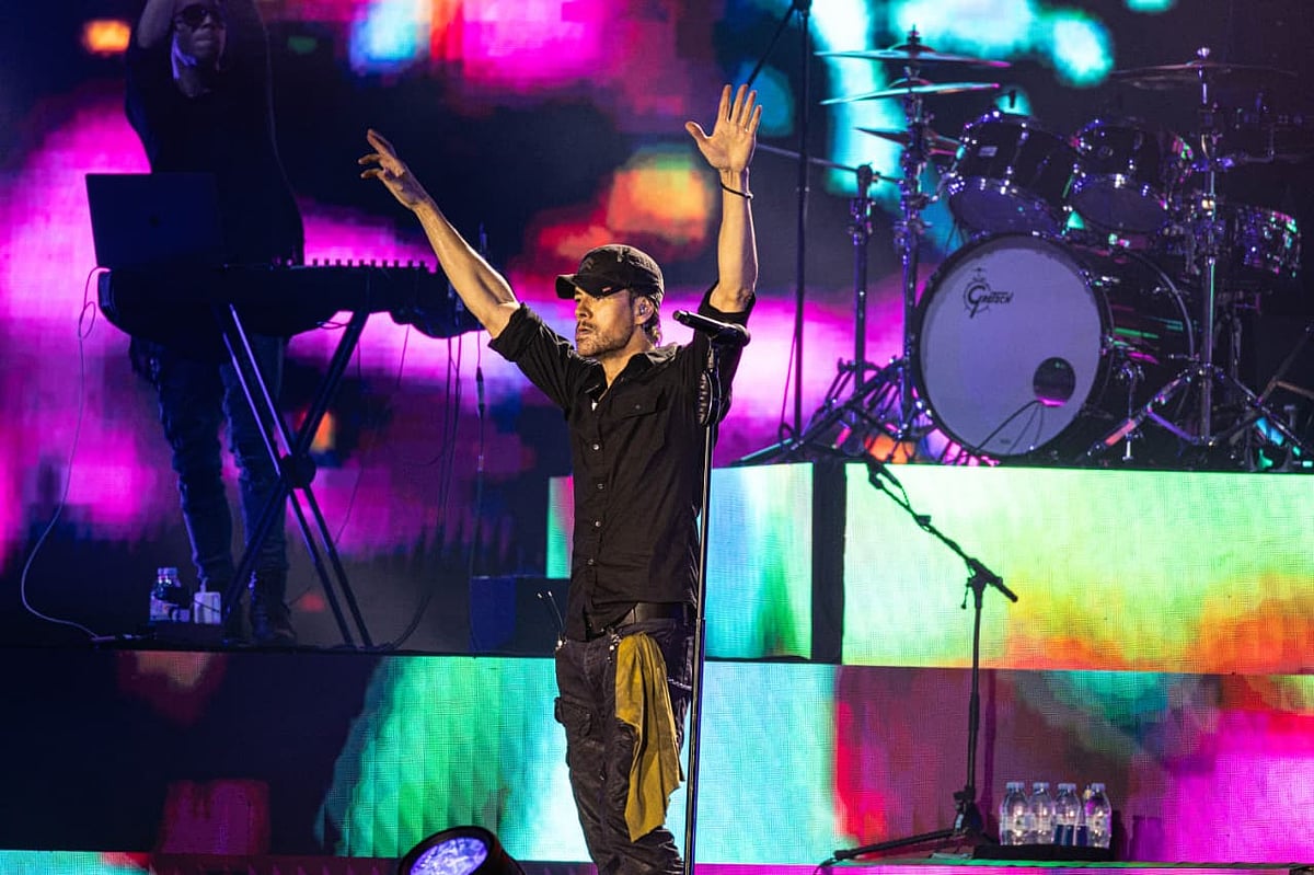 Enrique Iglesias Mumbai Concert Day 1: Don't Make These Mistakes I Made; From Food & Drinks To Band Recharge