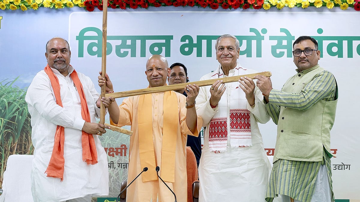 UP Sugarcane Farmers Thank CM Yogi For Record Price Hike In 2025–26 Season