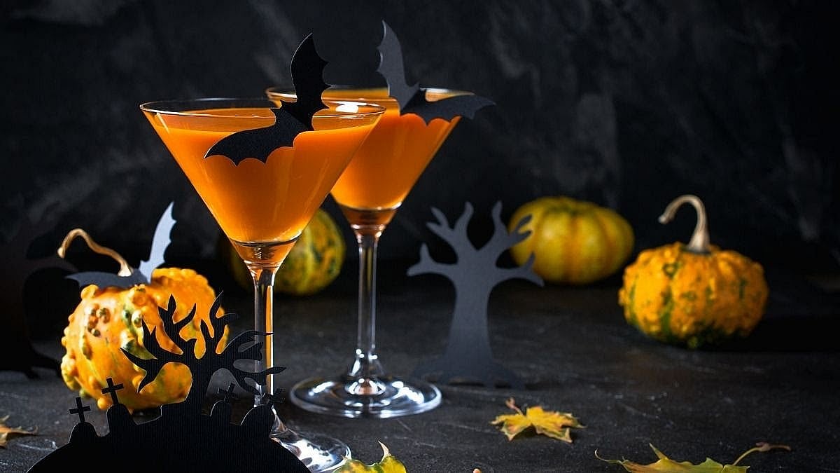 Spooky Cocktails For Your Halloween Party! These Exclusive Recipes Are Sure To Impress Your Guests