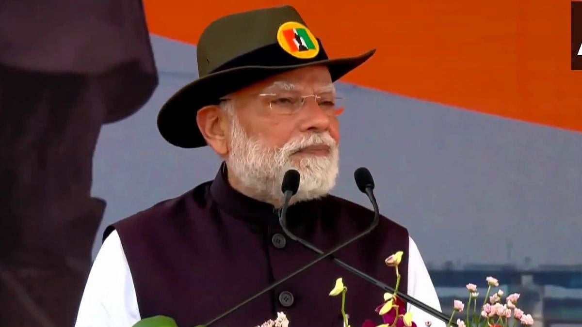 At Ekta Diwas Parade, PM Modi Says Congress Furthered British Agenda By Partitioning Vande Mataram On Religious Grounds