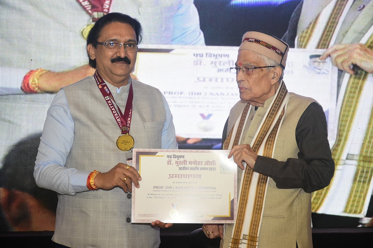 Sanjay Chordiya Honoured With Murli Manohar Joshi Lifetime Achievement Award