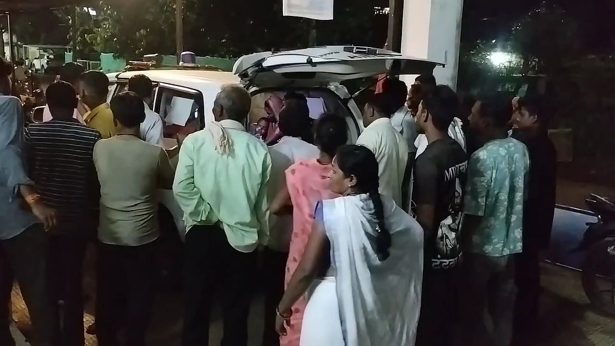 MP News: 1 Killed, 6-Year-Old Sustains Serious Injuries In Road Accident In Barwani