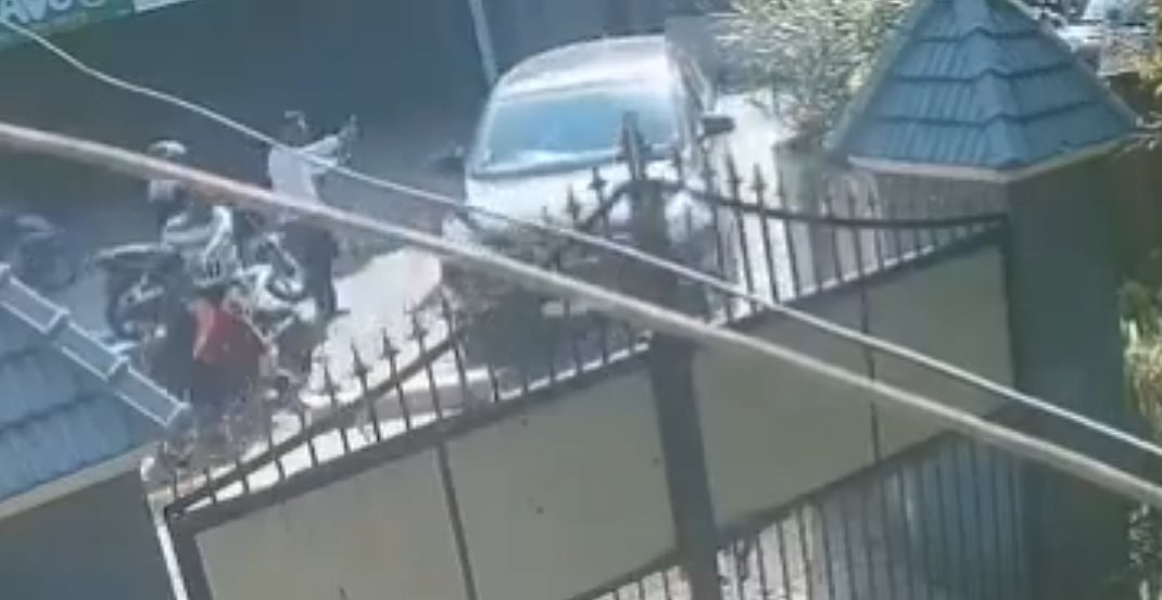 VIDEO: 16-Year-Old Kerala Boy Rams Car Into Several Vehicles During Joyride With Friends, 1 Injured 