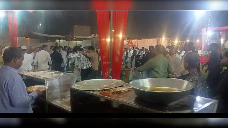 Uttar Pradesh: Brawl Over Chicken Leg Piece Turns Wedding Feast Into Chaos In Bijnor; Video 