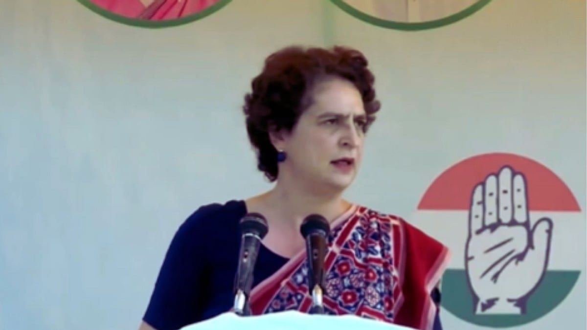 'Why Are You Silent?': Priyanka Gandhi Urges Voters To Oust NDA, Backs Rahul's 'H-Files' Vote Theft Charge