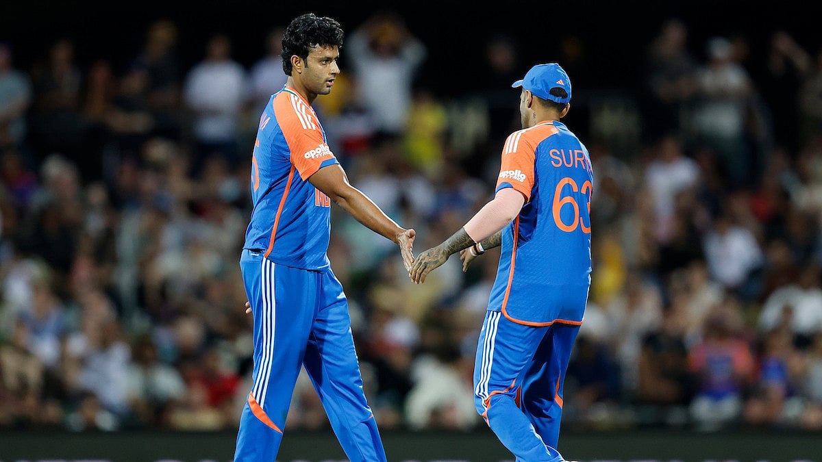 Shivam Dube celebrates taking a wicket with captain Suryakumar Yadav | Image Credits: / BCCI