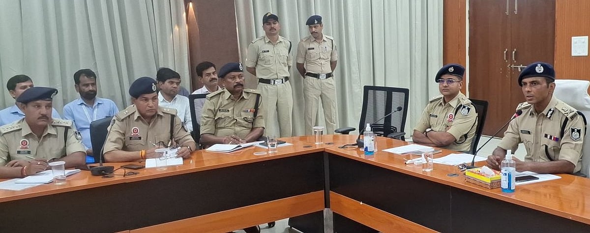 Indore News: CP Santosh Kumar Singh Instructed School Administrators, School Bus Transporters To...