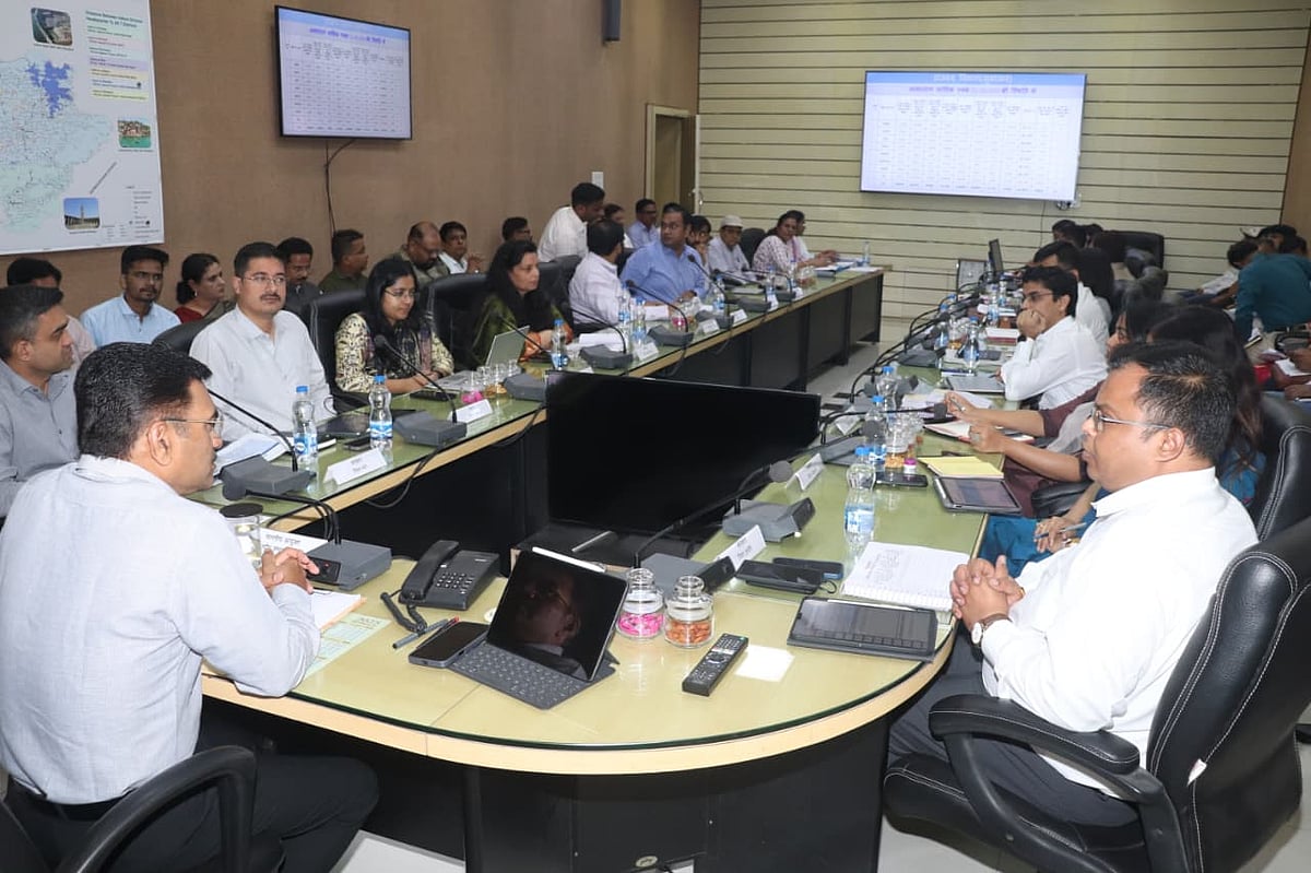 Indore News: 'Prepare Action Plan To Improve Quality Of Education,' Says Divisional Commissioner Dr...