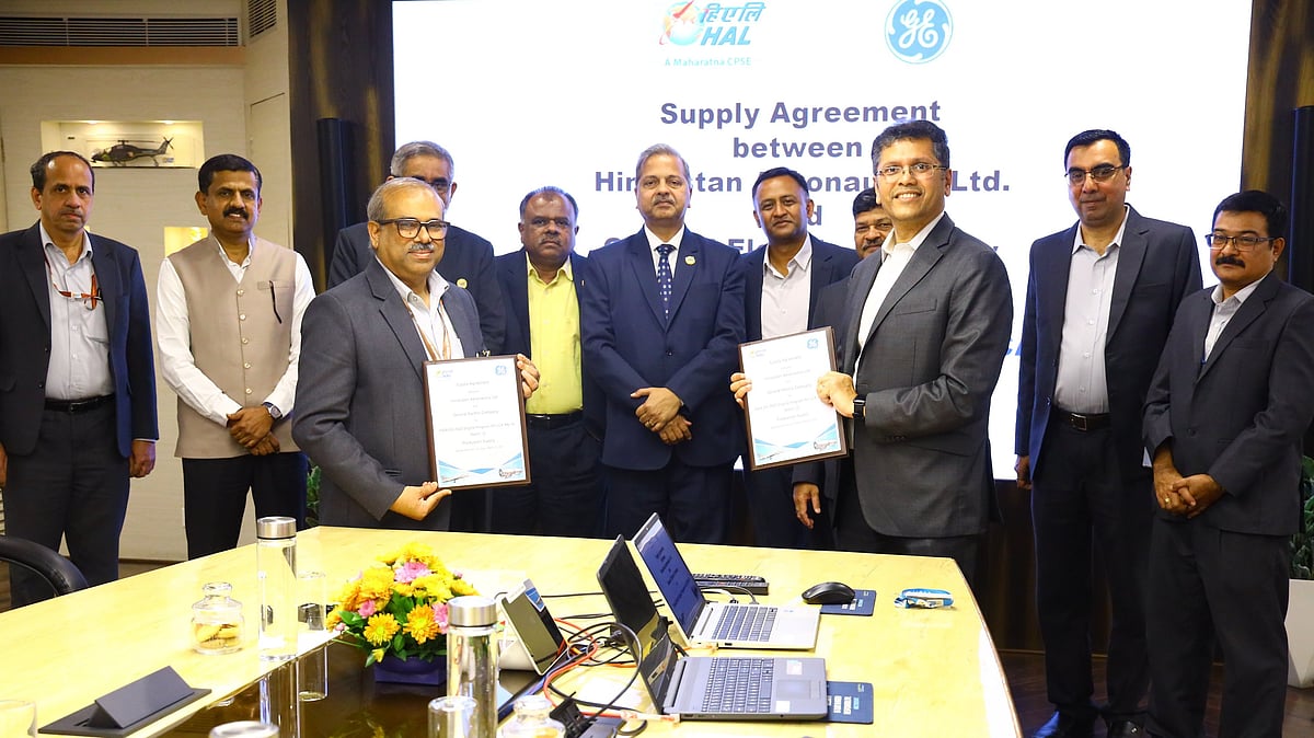 HAL Signs 1 Billion Deal With GE For 113 F404 Engines To Power LCA Mk1A Jets