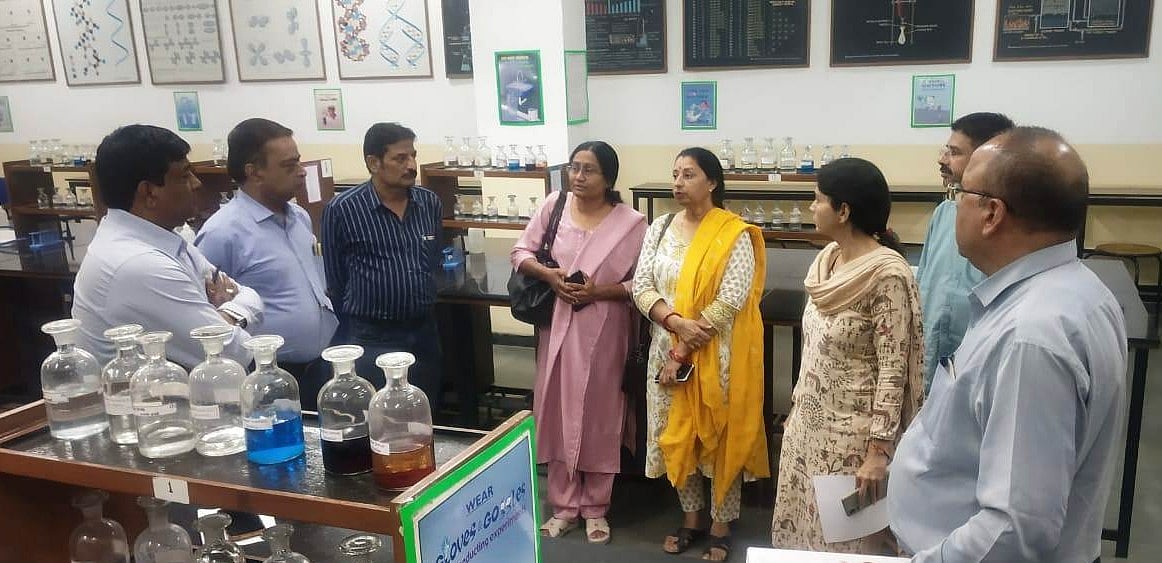 Indore News: 5 Students Hurt As Beaker With Acid Bursts In Chemistry Lab