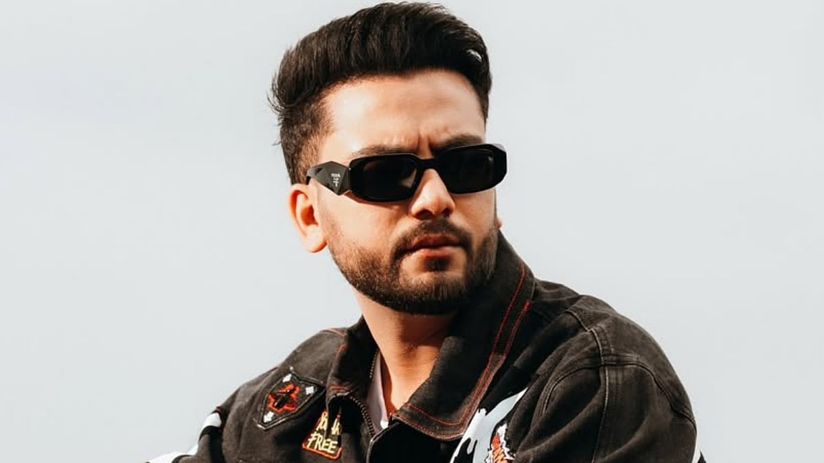 Elvish Yadav Lashes Out At Indigo Airlines Over 2.5-Hour Flight Delay From Mumbai To Delhi: 'Lack Of Respect For Passengers' Time' 