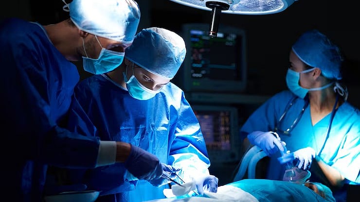 Mumbai: HIV-Positive Patient Denied Surgery At Kandivali’s Shatabdi Hospital, Referred Twice Without Treatment 