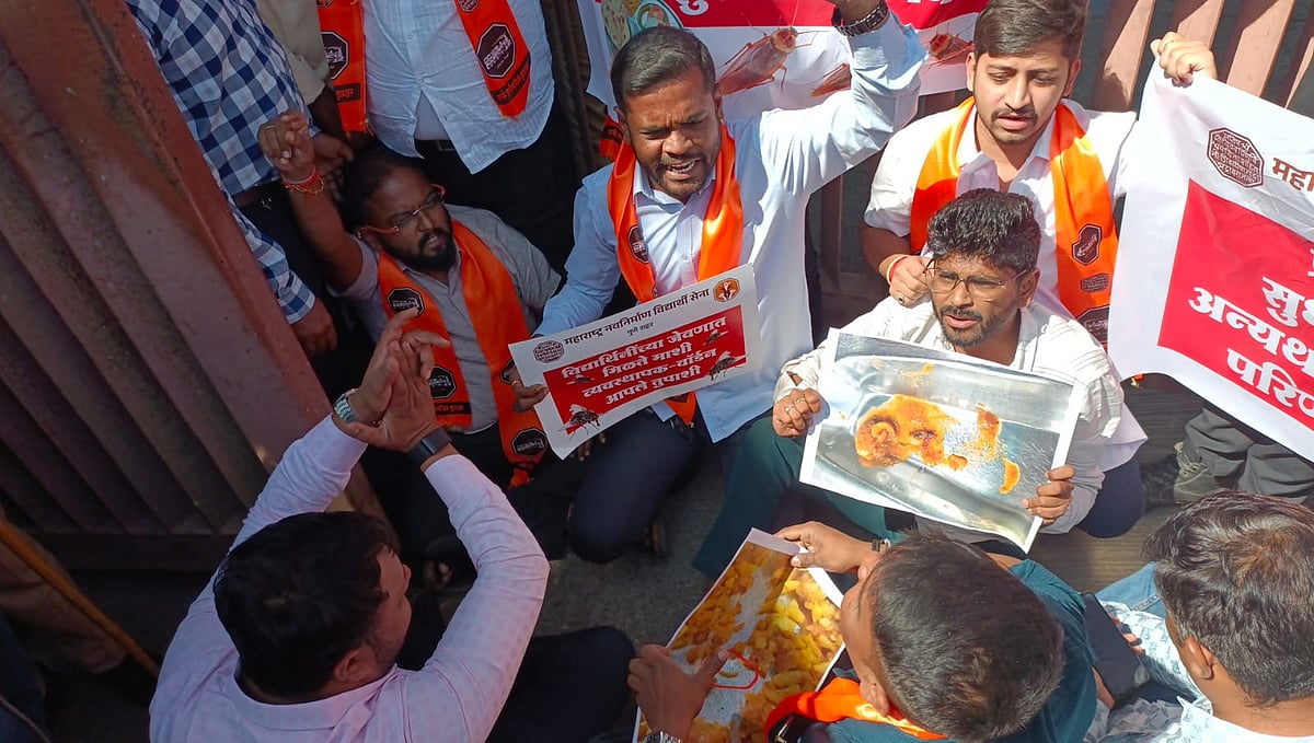 Pune: MNS Stages Protest At COEP Girls’ Hostel Over Unhygienic Food & Poor Facilities