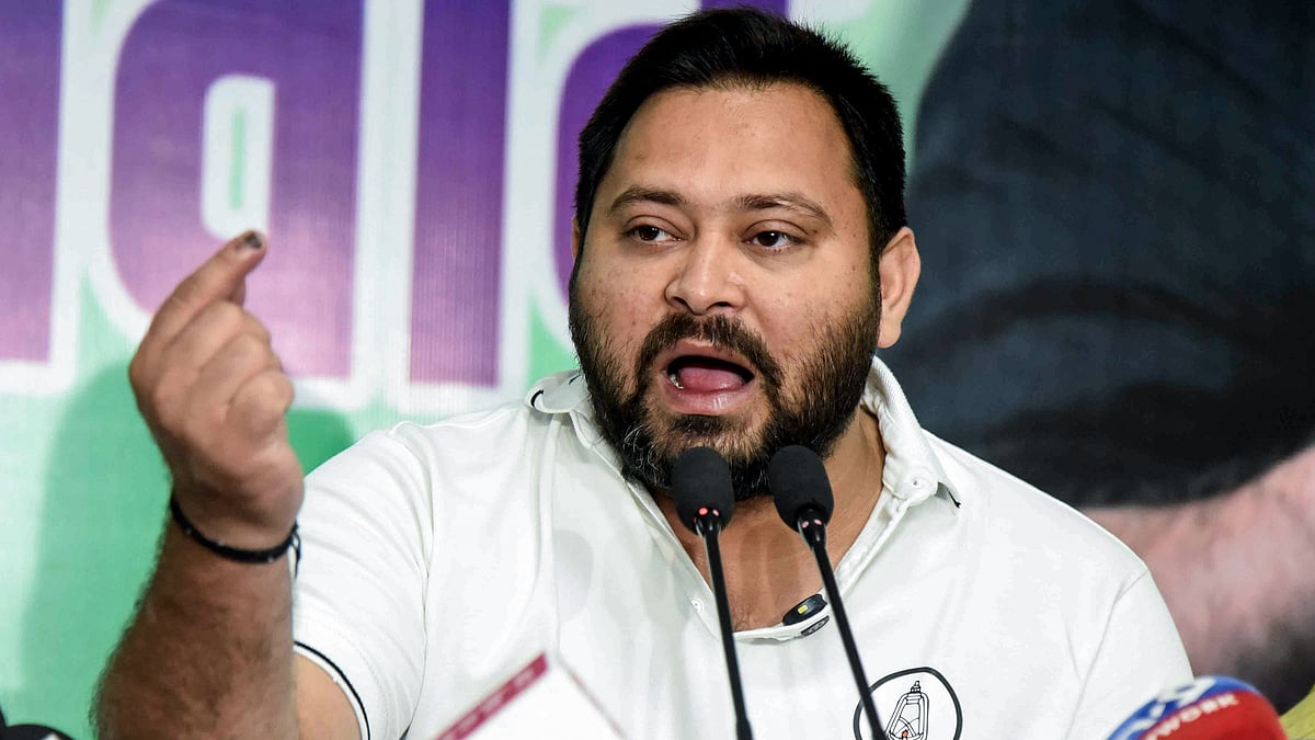 Bihar Elections 2025: RJD Leader Tejashwi Yadav Slams Election Commission For Delay In Releasing Gender-Wise Voting Data 