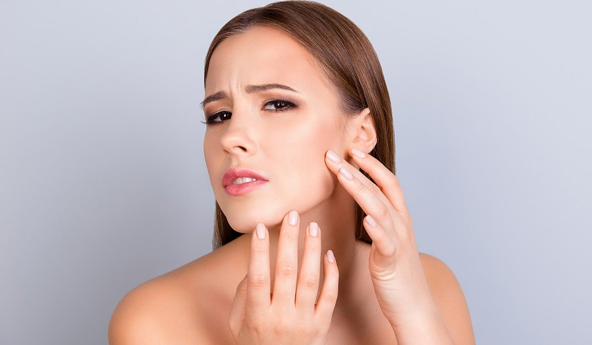 7 Easy Tips To Avoid Dry Skin During Winter