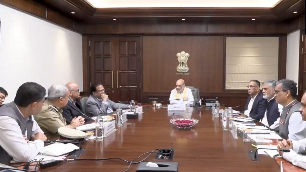 Delhi Red Fort Blast: Union Home Minister Amit Shah Chairs High-Level Security Review, Orders...