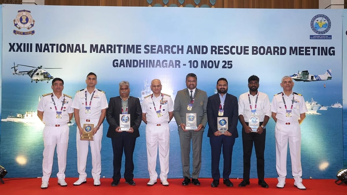 Indian Coast Guard Medevacs Injured Fisherman Off Gujarat Coast