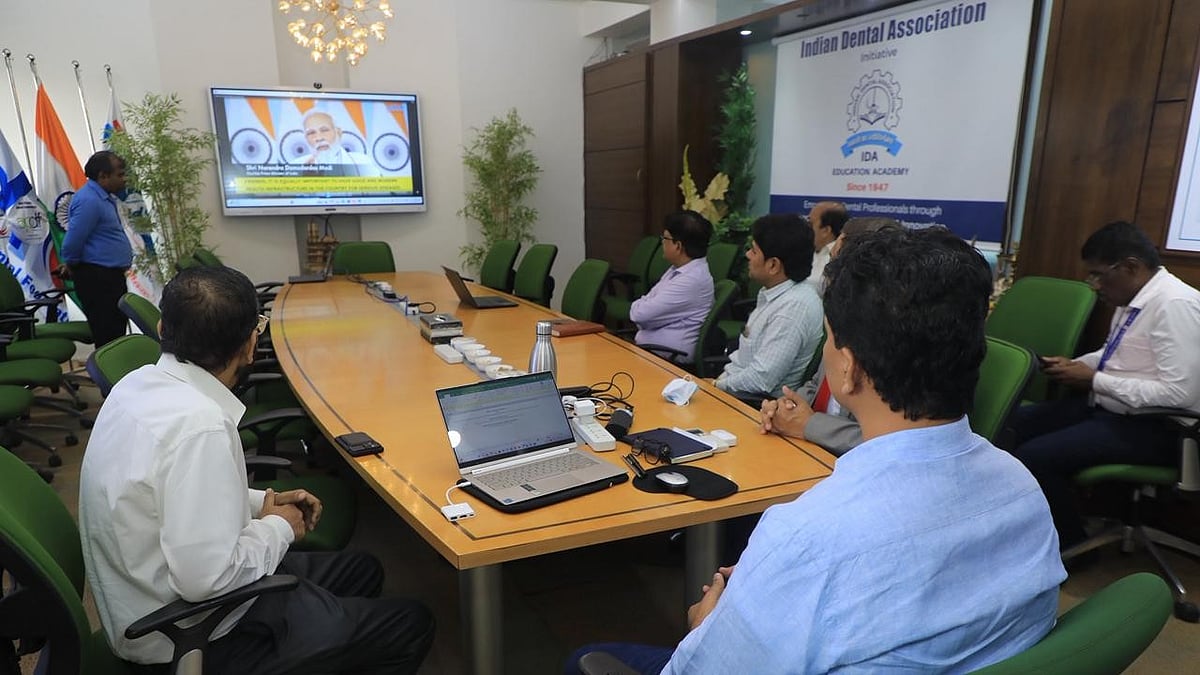 'Maharashtra Eyes Global Dental Tourism Boom,' Says Minister Prakash  Abitkar