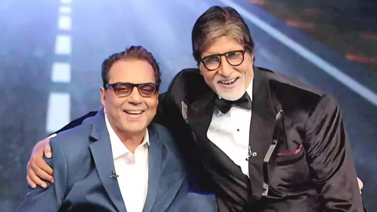 Dharmendra Health Update: Amitabh Bachchan Visits His Sholay Co-Star's House To Meet Him - Watch Video 