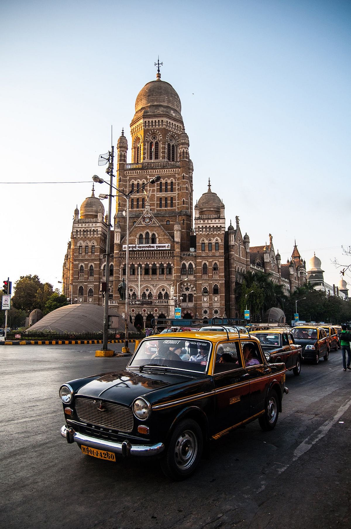 Mumbai Guide: Explore THESE One-Of-A-Kind Experiences That Makes City Unique