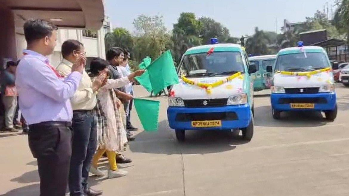 Bhiwandi Launches Landmark Cares Mobile Medical Unit Project To Provide Free And Quality Healthcare Services 