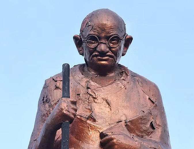 Indore News: Mahatma Gandhi Statue At Regal Square Under Attack