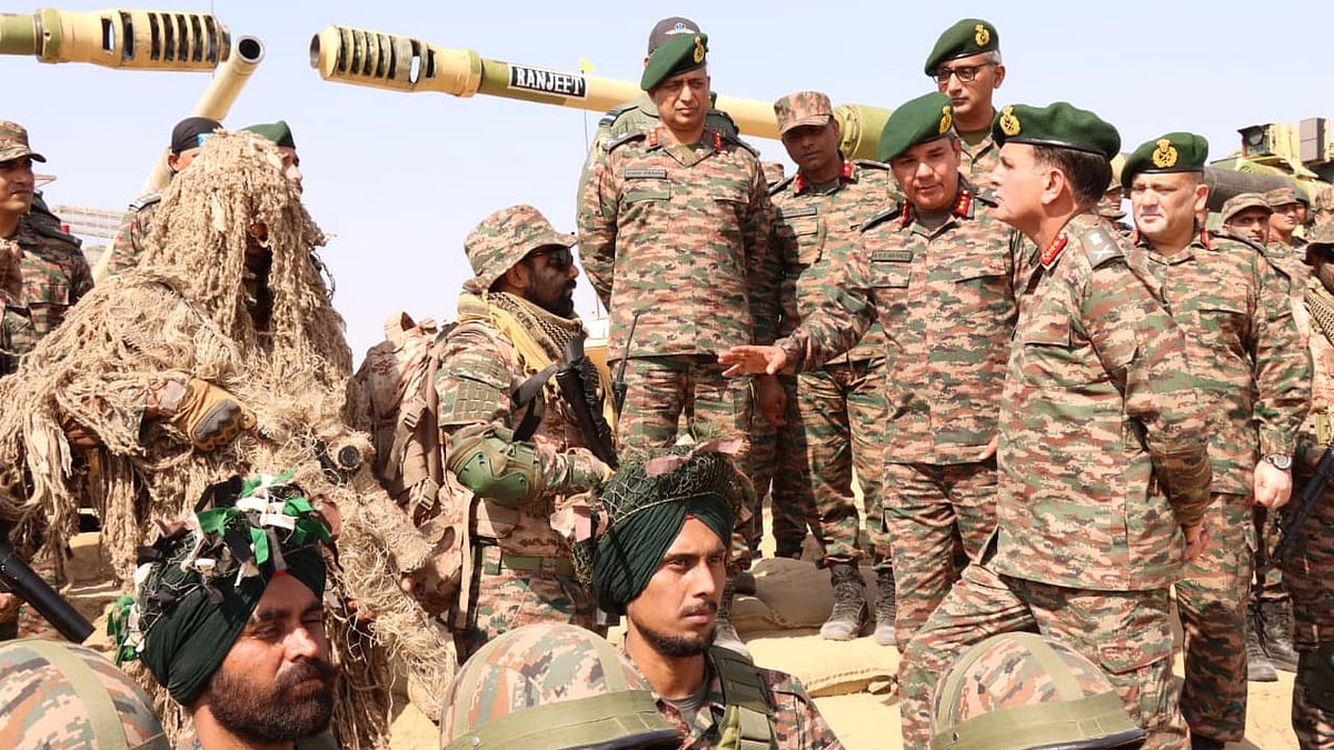 Southern Command Showcases Integrated Combat Capabilities In Akhand Prahar As Part Of Exercise...