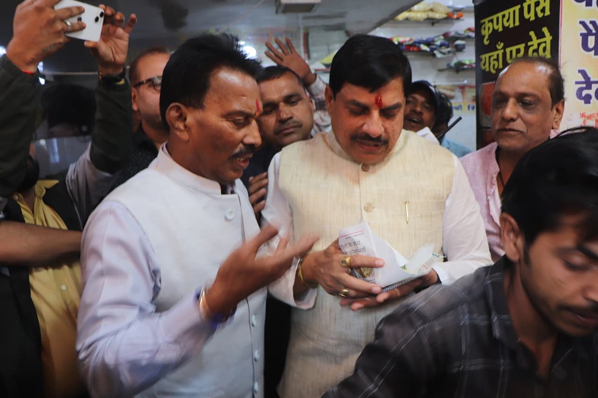 Indore News: CM Mohan Yadav Worships At Gopal Temple, Checks Smart City Works