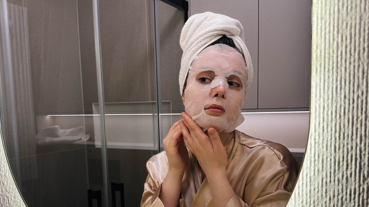 Tol Mol Ke Bol: Best Collagen Masks To Prep Your Skin For The Celebration Spotlight