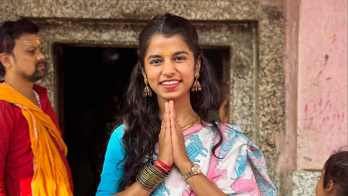 Bihar Election Results 2025: Is Maithili Thakur Winning From Alinagar Seat? Check Latest Trends Here 