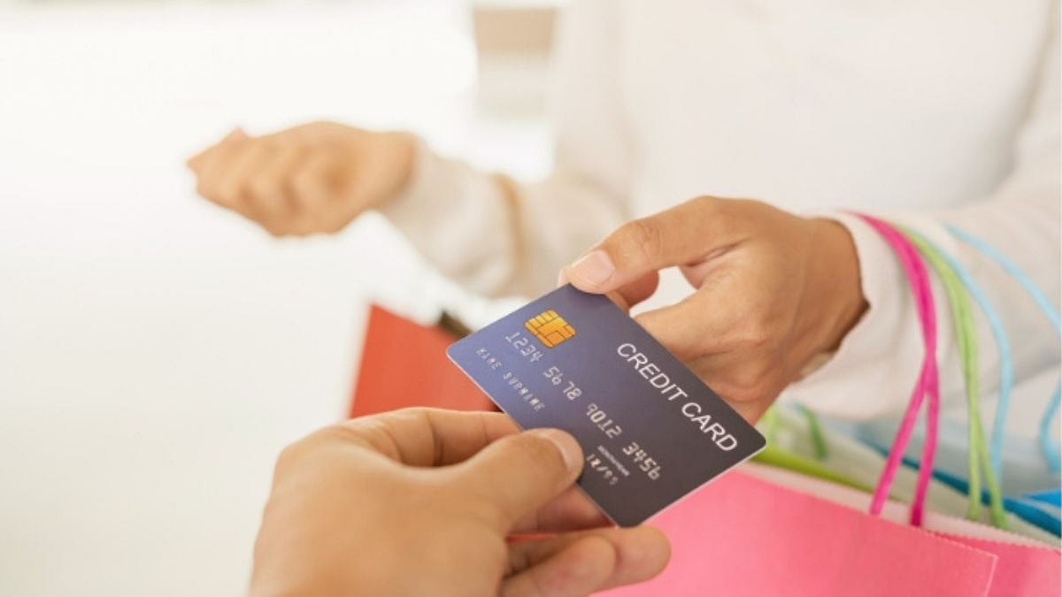 The Psychology Of Credit Card Spending And How To Stay Financially Disciplined