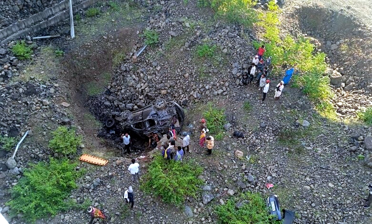 MP News: 5 Dead After Speeding SUV Plunges Into Ditch On Delhi–Mumbai Expressway In Ratlam