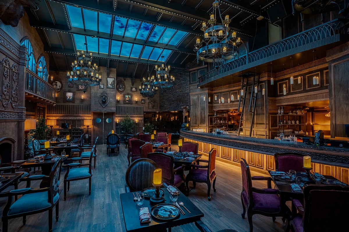 Inside Mumbai's New Immersive Restaurant Taking Over Every Instagram Reel 