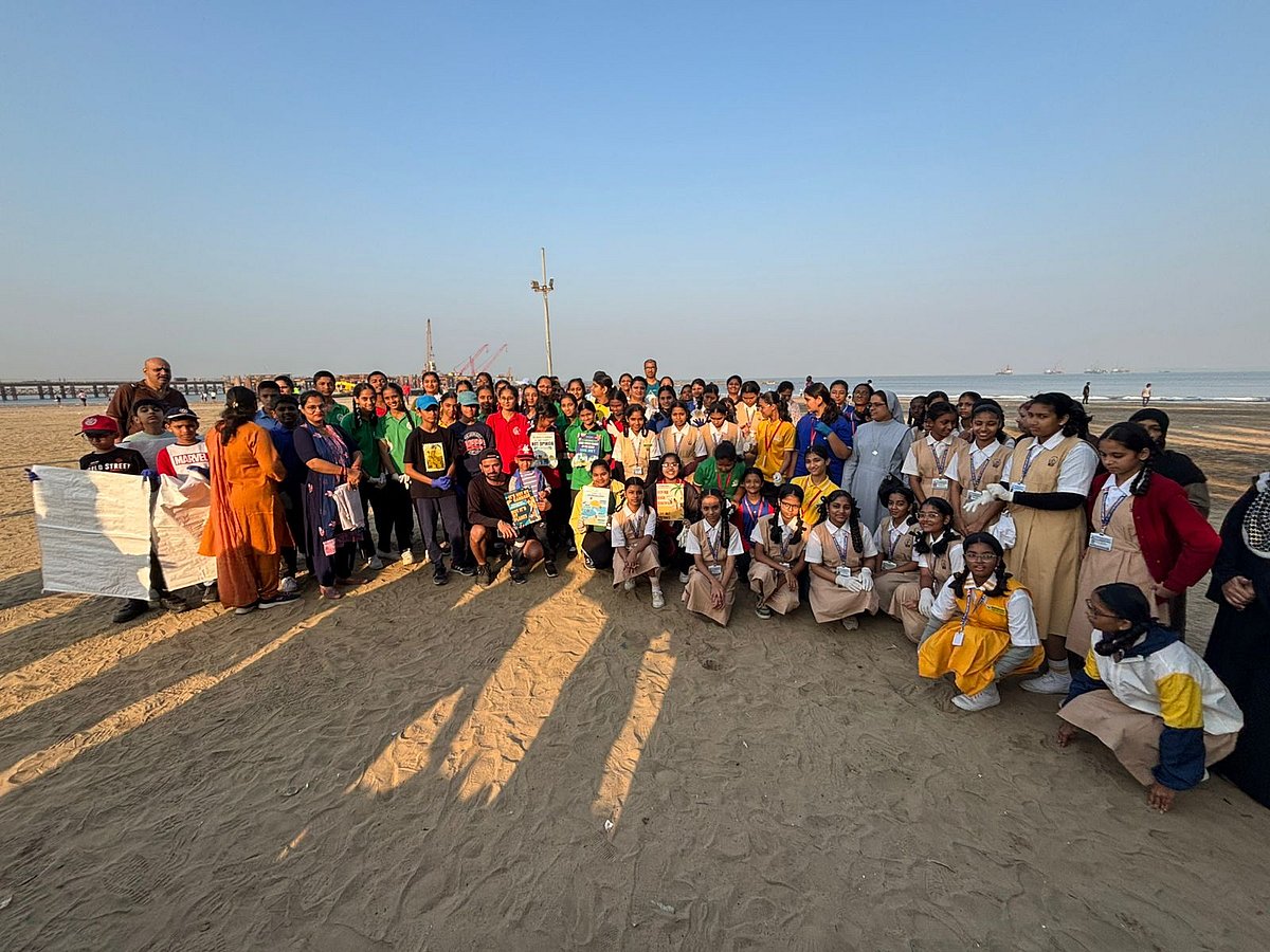 Children Collect 350 Bags Of Plastic In Prabhadevi & Juhu Beach Cleanup