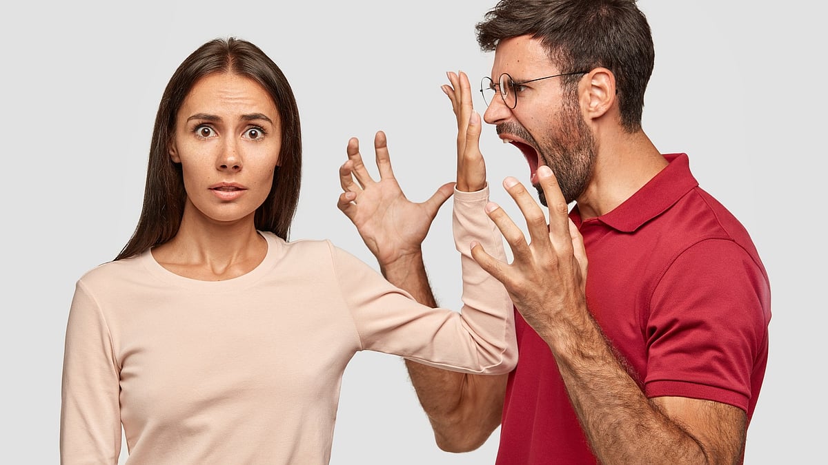 Is Politeness Becoming Extinct? A Look At The Harsh New Normal