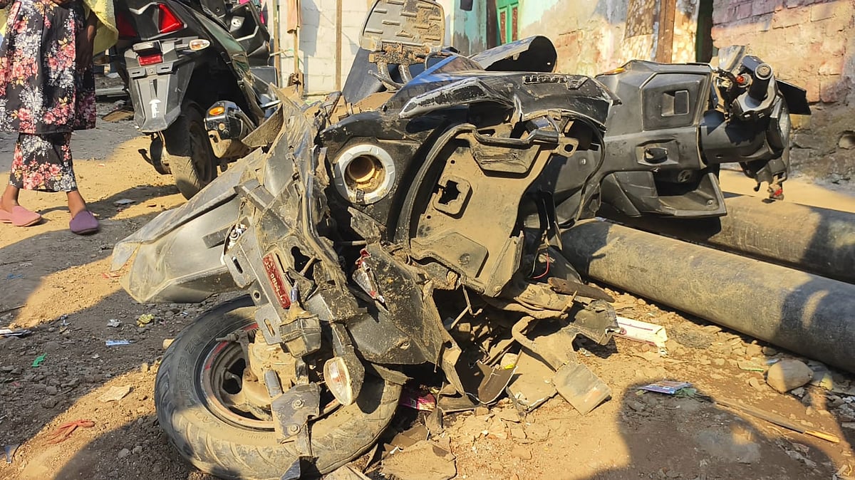 Mumbai Road Accident: Brake Failure Causes Dumper To Crush 7–8 Vehicles In Bhiwandi's Shantinagar; No Causalities Reported 