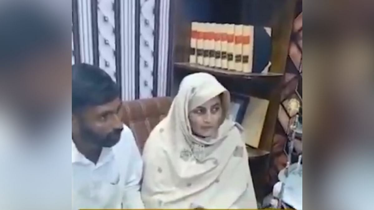 Indian Sikh Pilgrim Sarabjit Kaur, Who Went Missing, Seen In Viral VIDEO Allegedly Accepting Nikah With Pakistani Man 