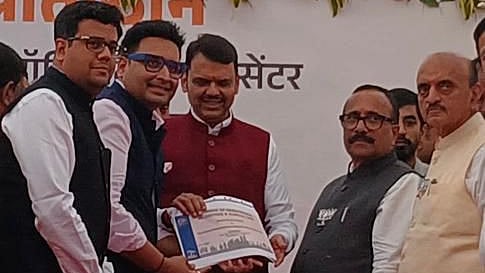 Chhatrapati Sambhajinagar: CMIA Delegation Meets CM Devendra Fadnavis, Seeks Better Roads, Air...