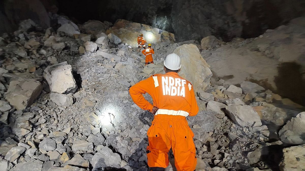 Uttar Pradesh News: Death Toll Rises To 6 In Sonbhadra Stone Quarry Collapse, Several Labourers...