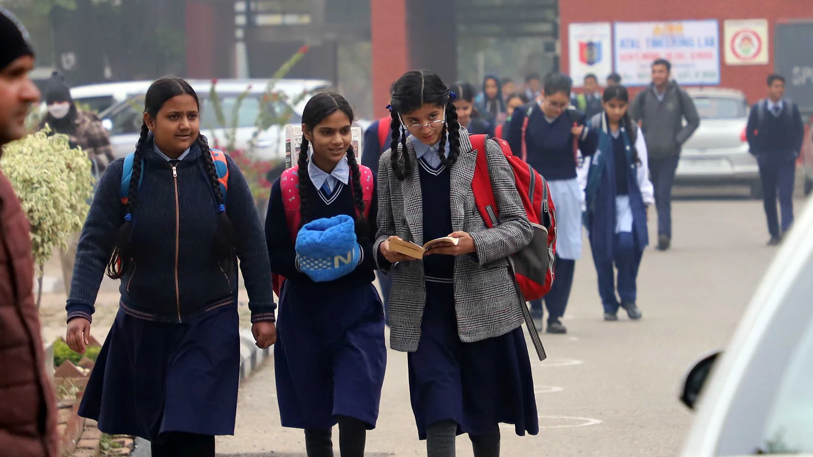Indore News: Schools To Start At 9 AM From November 18 As Cold Wave Gets Stronger