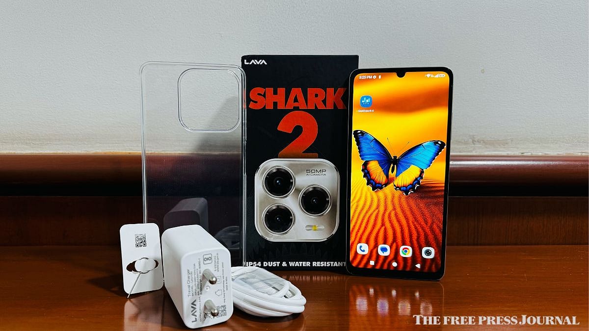 Lava Shark 2 in-box contents