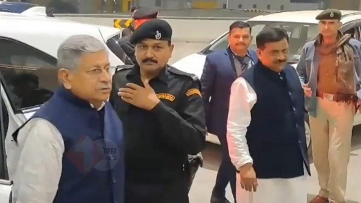 VIDEO: Union Minister Lalan Singh, Sanjay Jha Visit Delhi Ahead Of Bihar Govt Formation 