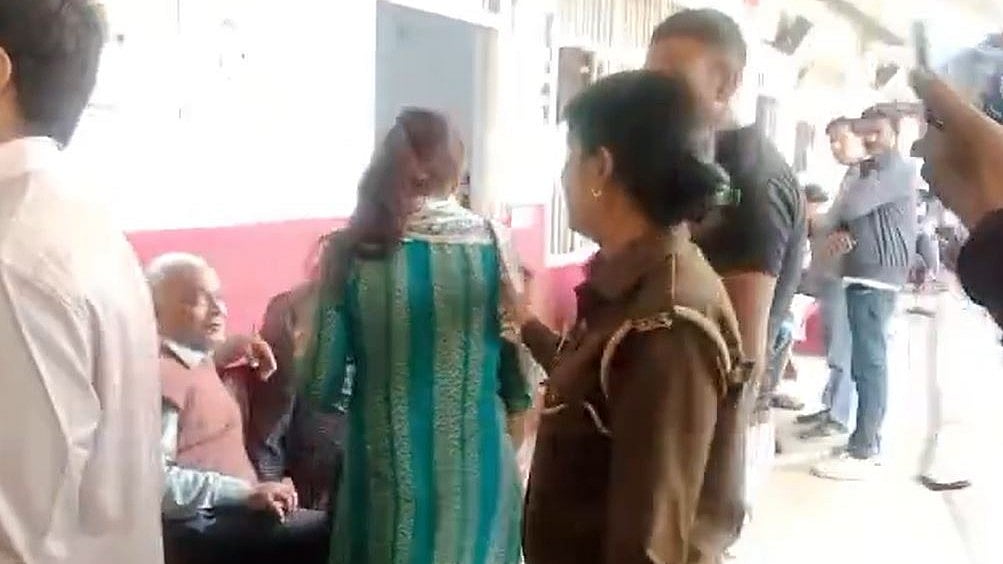 Kanpur Woman Bites Off Ex-Boyfriend's Tongue After He Forcibly Tries To Kiss Her