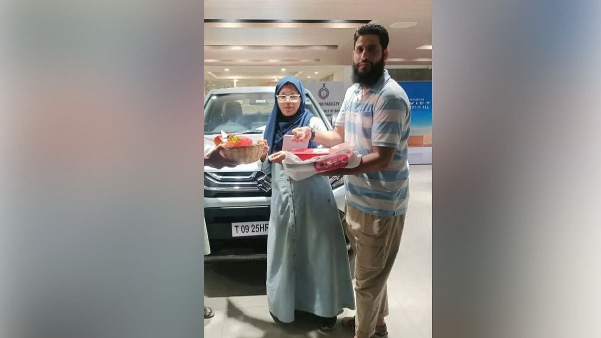 Delhi Blast Case: First Photo Of Dr Shaheen, Muzammil Buying Brezza Surfaces 