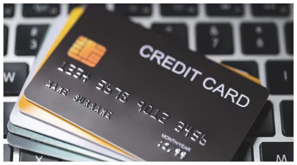 Banks Unveil New Credit-Card Features For Festive Shoppers, But The Biggest Weekend Surprise Is Yet...